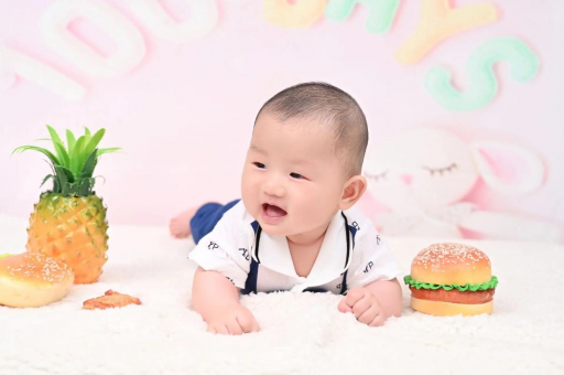 句容宝宝三个月长牙正常吗